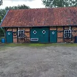 Haus Elbrose Inmitten Von Rosen Mit Elbdeichzugang By Interhome *