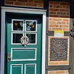 Ferienhaus Haus Elbrose Inmitten Von Rosen Mit Elbdeichzugang By Interhome *