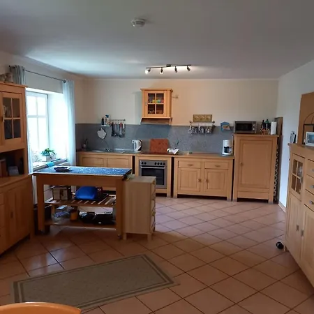Haus Elbrose Inmitten Von Rosen Mit Elbdeichzugang By Interhome بيت للعطل *