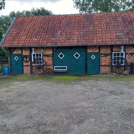 Haus Elbrose Inmitten Von Rosen Mit Elbdeichzugang By Interhome *