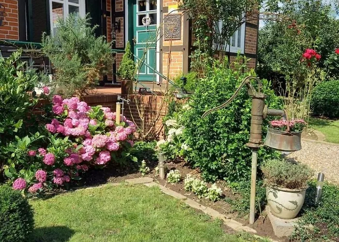 Сasa de vacaciones Haus Elbrose Inmitten Von Rosen Mit Elbdeichzugang By Interhome